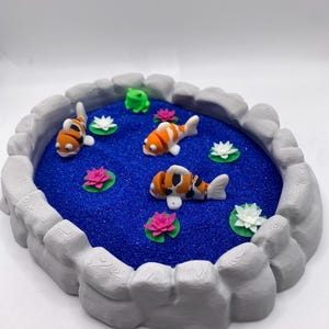 Koi Pond Zen Garden, Mini Desk Decor, Sensory Calming Sand Garden for Desk, Fidget Stress Relief, Office Decor, Cubicle Decor