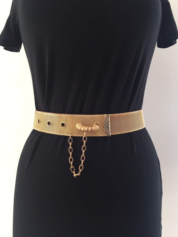 Sarah Coventry gold mesh belt