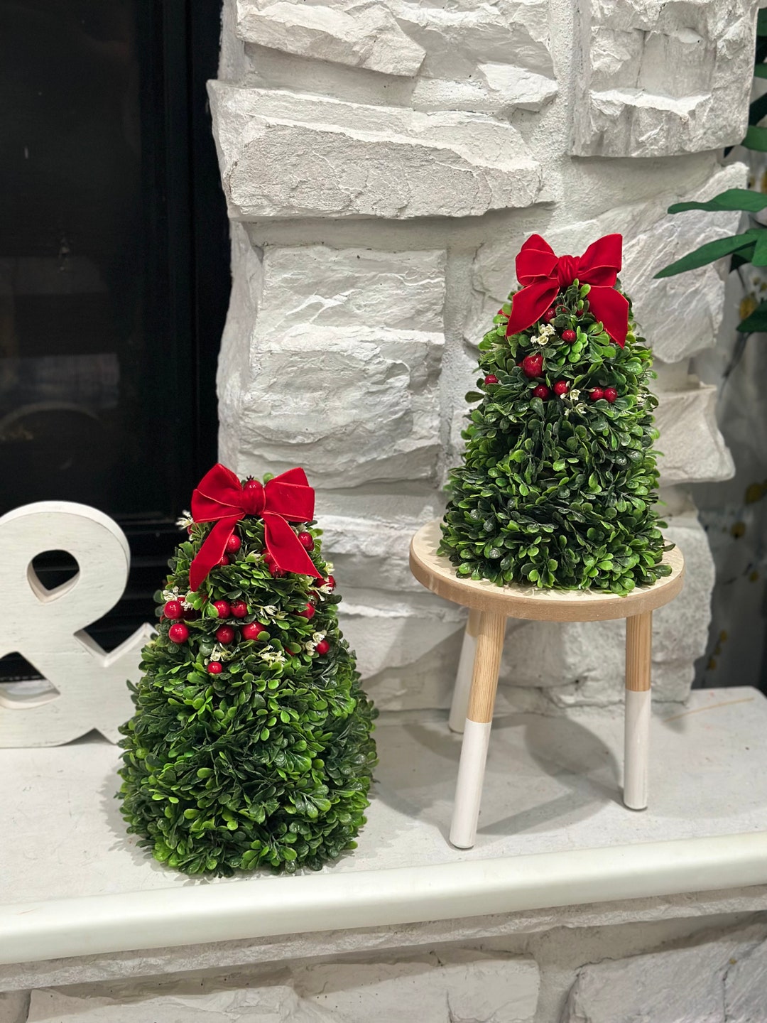 Green Miniature Christmas Decoration Trees, Small Xmas Trees, Themed