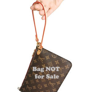 LOUIS VUITTON Monogram Key Pouch 189268