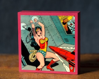 Wonder Woman Wall Art-Block Art-Comic Print-Retro Comic Book-Vintage Comic-Marvel Comics-Retro Decor-Wonder Woman Gifts-Wonder Woman SVG