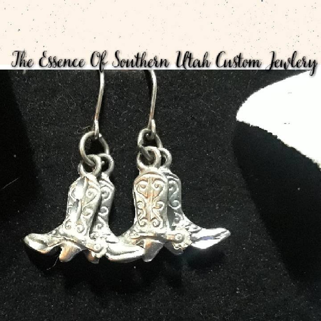 Boucles D'oreilles Pendantes Chapeau De Cowgirl - Alliage Zinc Et Strass, Neuf Avec étiquettes