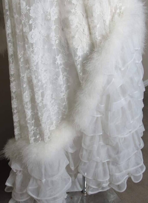 Vintage Victorian Lace & Down Wedding Dress - image 8