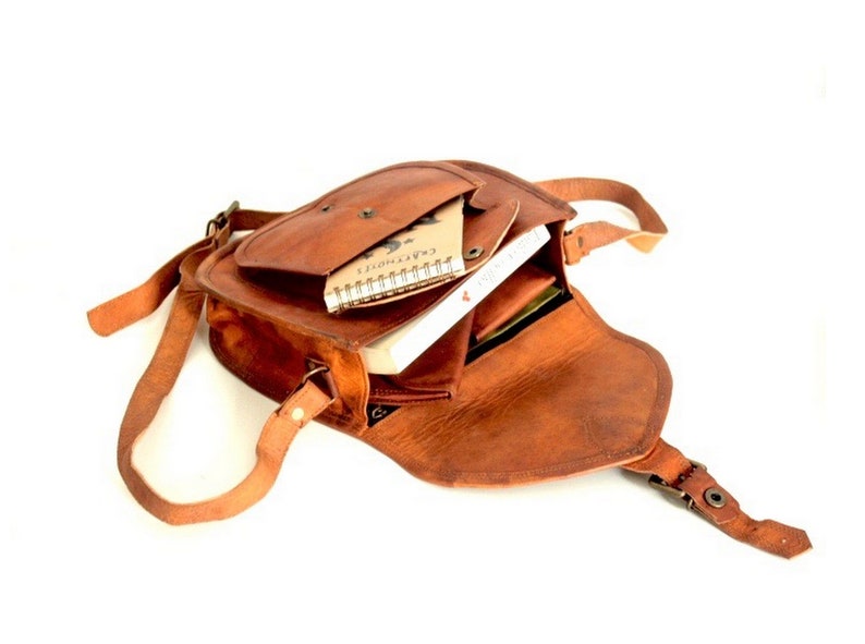 Genuine leather shoulder bag for women, Handmade crossbody bag, Leather shoulder bag brown, Vintage leather shoulder bag, Vintage 70's purse image 10