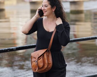 Braune Umhängetasche aus echtem Leder für Damen, handgefertigte Ledertasche, Vintage-Ledertasche mit Taschen, Schultertasche aus Leder, CALIMA