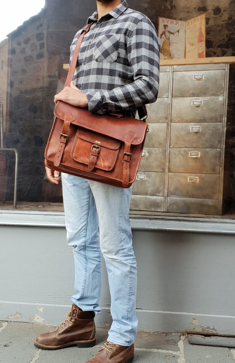 Cartable en cuir robuste pour homme, Sacoche homme cuir bandoulière, Sac bandoulière en cuir authentique marron, Sacoche cuir homme vintage image 1