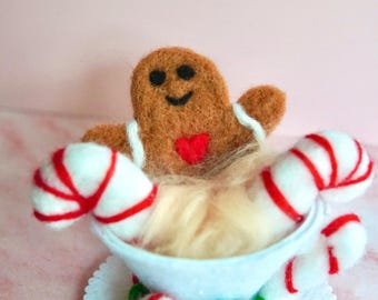 Cindy Lou Who Costume Teacup ONLY | Felt Gingerbread/Candy, Christmas Gift, Holiday Party, Whoville, Grinch Costume, Hair Accessory