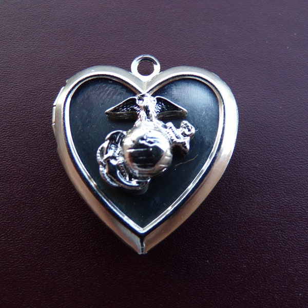US Marine Corps Sweetheart Picture Locket Necklace Bracelet Eagle Globe Anchor Heart USMC EGA Charm Military Insignia Brass Silver Color
