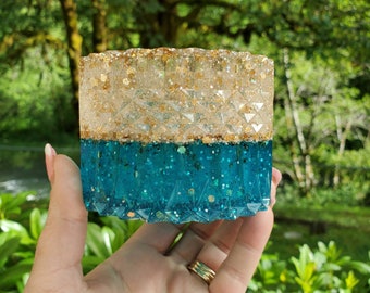 Turquoise Resin Flower Pot, Handmade plant Pot, Resin Container, Resin planter holder, flower pot, Resin flower pot