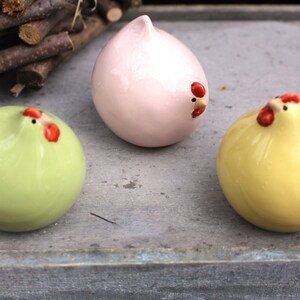 Chickens set of 3 Easter decorations image 3