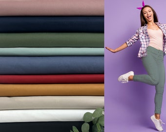 Tissu de pantalon coton stretch – surface pêche Chino pêche en noir, blanc, bleu foncé, vieux rose, vert olive, sable, menthe Réf. 1700-