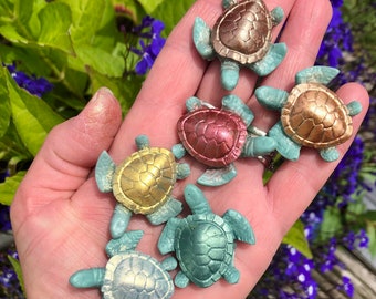 Set of 6 Sea turtle soaps | Turtle Soap | Mini Sea Creature | vegan friendly/veggie based glycerin soap tiny turtles | SOS ~~~{}~~~