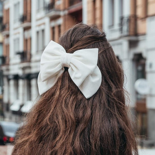 Noeud en velours blanc - Noeuds en velours de luxe - Noeud en velours surdimensionné - Noeuds longs - Elastique à cheveux ou barrette en velours - Grand noeud blanc - Noeud ukrainien