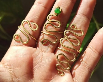 Snake Chunky gold rings / gemstone wire rings /statement rings / big rings/ ADJUSTABLE RING/ wavy rings/ wire wrapped ring / green agate