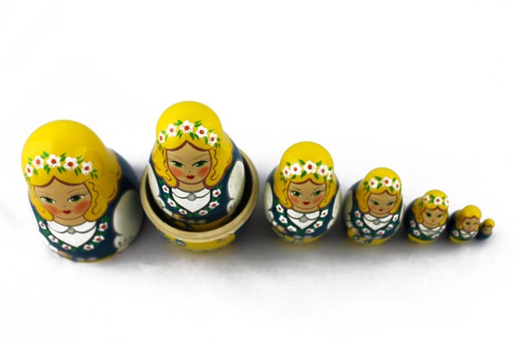 swedish nesting dolls