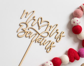 Topper per torta nuziale personalizzato Topper per torta nuziale rustico Topper per torta con nome personalizzato Topper per torta nuziale boho Topper per torta personalizzato Mr & Mrs Topper per matrimonio