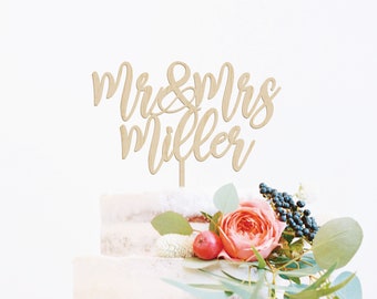 Mr and Mrs Cake Topper Personalized Wedding Cake Topper Custom Last Name Cake Topper Custom Mr & Mrs Wedding Cake Topper Wood Cake Topper