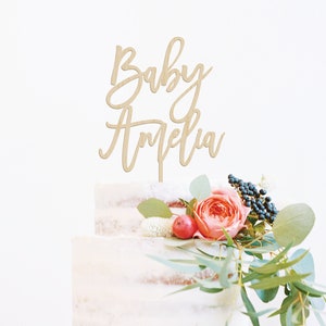 Topper per torta con nome del bambino Topper per torta con nome personalizzato Topper per torta con nome Topper per torta per baby shower Topper per torta personalizzato Decorazione per baby shower Torta in legno