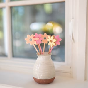 Mieszadła do napojów Daisy Acrylic Drink Stirrers Daisy Drink Stir Sticks Retro Birthday Party Pierwsze urodziny Groovy Birthday Drink Marker Cocktail Sticks