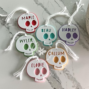 Schädel-Halloween-Korb-Tag Boo Korb-Tag Halloween-Eimer Personalisierte Korb-Tag Kinder-Halloween-gruselige Tags Halloween-Geschenke für Kinder
