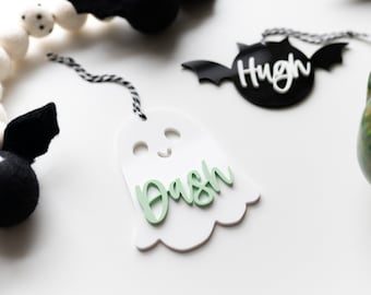 Ghost Acrylic Hang Tags, Personalized Halloween Basket Tags, Halloween Tags, Halloween Gift Tags, Halloween Bag Tags, Ghost Gift Tags