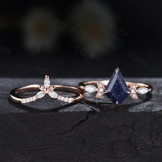 Prism' 1.95ct Natural White Diamond Gold Sailor Moon Bridal Set