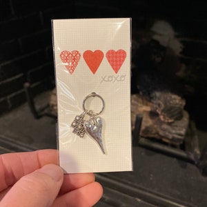 XOXO Heart Charms Keychain Zipper Pull 1pc 26x15mm Valentine Hearts