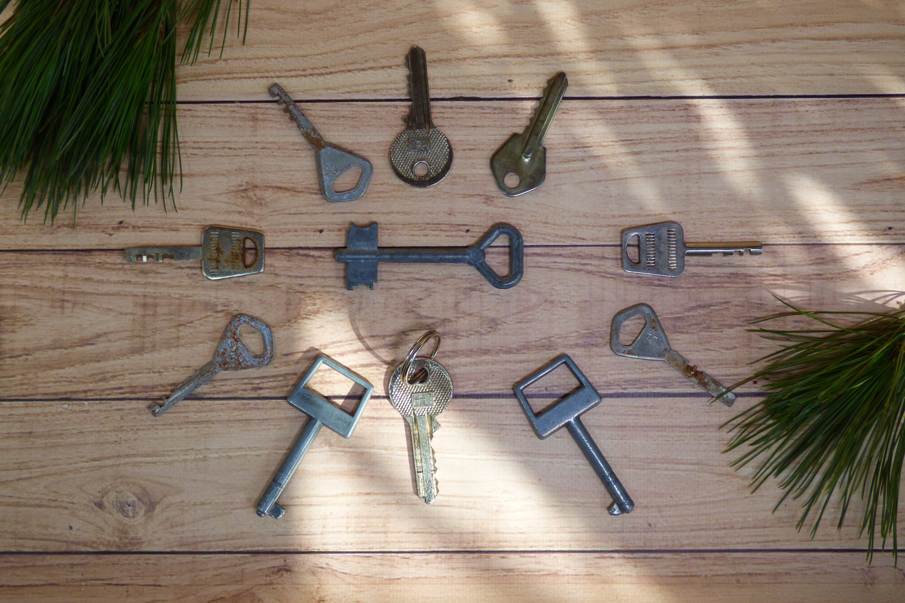 Vintage grey metal keys. 11 soviet flat rustic keys. Stamping Etsy