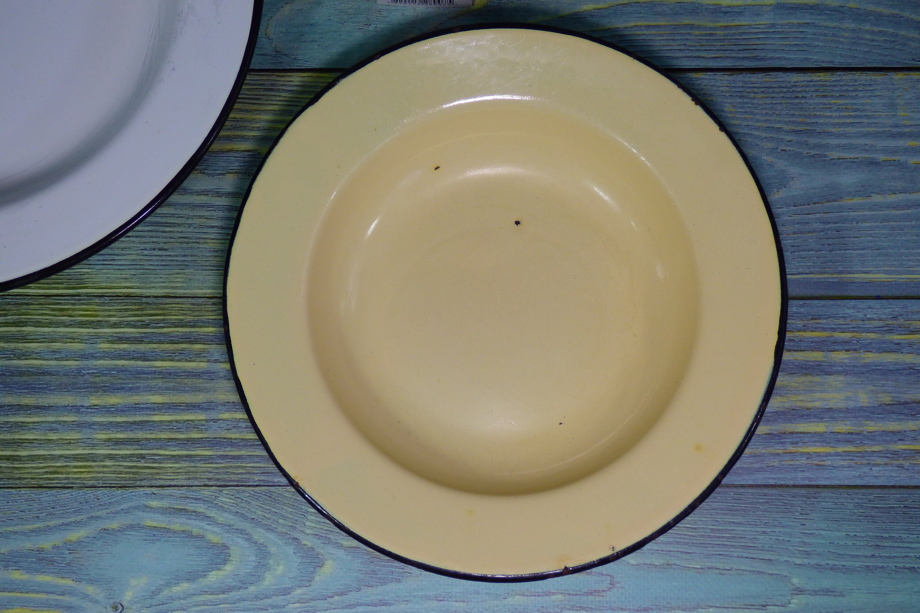 2 vintage enamel plates Set of 2 soviet metal bowl Russian Etsy