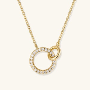 Circle Necklace Layered Necklace Pendant Necklace Dainty Necklace Gold Necklace Interlocking Minimalist Necklace Mom Gift for Her