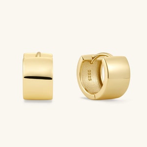 Gold Hoop Earrings Gold Hoops Small Hoop Earrings Gold Earrings Minimalist Earrings Huggie Earrings Thick Gold Hoops Mom Gift for Her