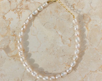Pulsera de perlas Regalos de dama de honor Pulsera delicada Pulsera de oro Regalo para su regalo para mamá Pulsera de joyería de boda