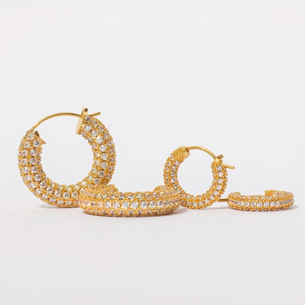 18K Gold Hoop Earrings Gold Filled Earrings Diamond Hoop Earrings Small Hoop Earrings Gold Hoops Minimalist Earrings Mom Gift for Her