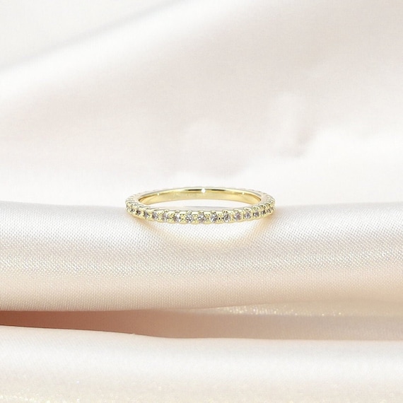 Eternity rings for her deals