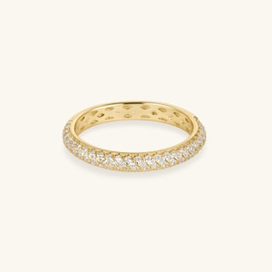 Pave Diamantvigselring Evighetsring Förlovningsring Guldring Stapelringar Statementring Minimalistisk ring Vigselring Present till henne Guld