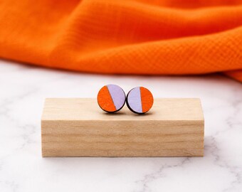Wooden stud earrings - Round, hand-painted in orange & lilac - 12 mm - Laser-cut, gold-plated, nickel-free, statement earrings, handmade