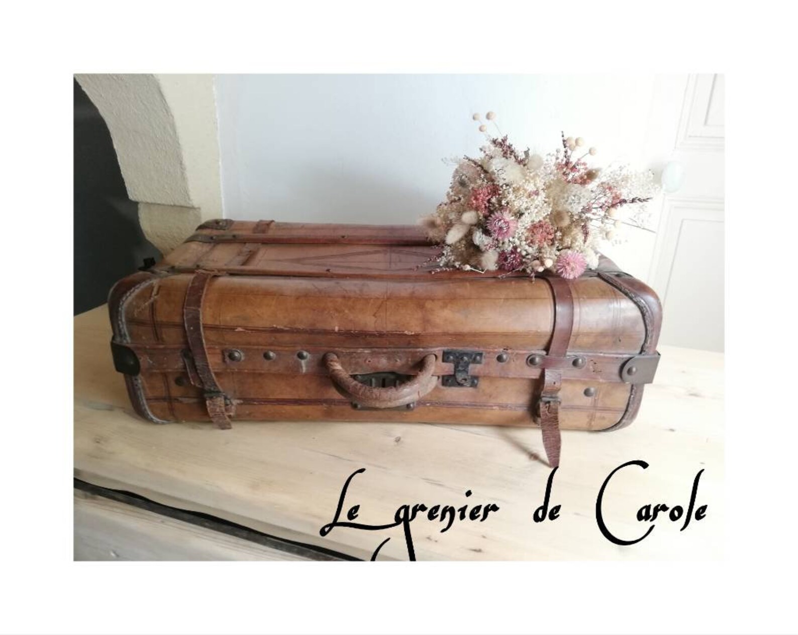 French old suitcase... Vintage suitcase Etsy