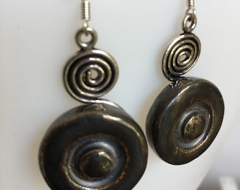 Orecchini Boho Glam C orecchini pendenti in ceramica pressofusa placcata argento gioielli unici
