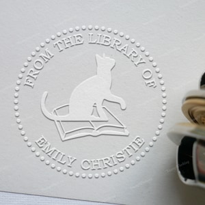 Custom Library Embosser Stamp - Cat on Book - Personalized Book Embosser Stamp - Library Stamp - Monogram Embosser Stamp - Hand Embosser