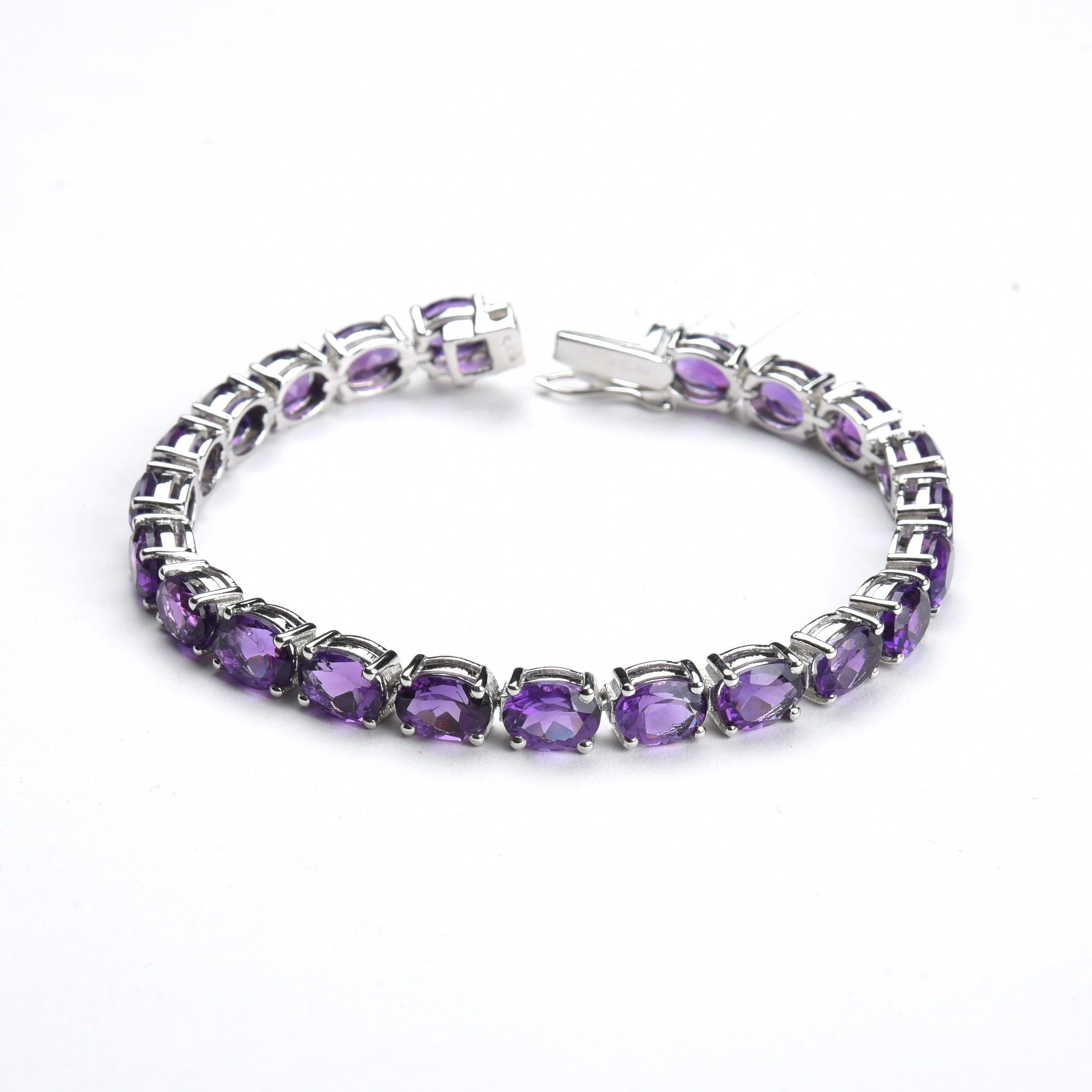 Sterling silver amethyst tennis bracelet discount