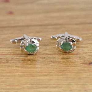 925 Sterling Silver Gemstone Cufflinks - Oval Cut Green Emerald Cufflinks - Trending Men's Cufflinks- gifts For Dad