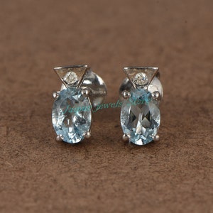 Aquamarine Diamond Stud Earrings: 925 Sterling Silver Oval Cut