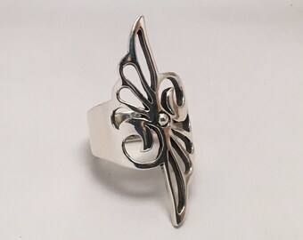 Anillo de plata de primera ley para las mujeres