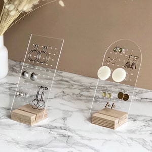 Stud Earring Display Stand Clear Acrylic and Wood Earring - Etsy