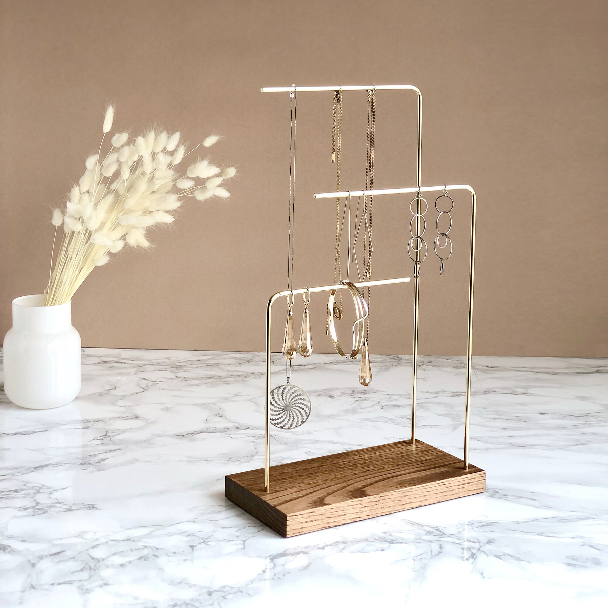 Jewelry holder