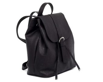 Cork backpack | black | Backpack made of cork fabric | vegan, sustainable