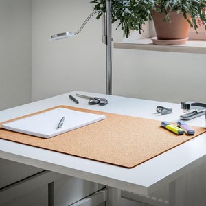 Desk pad made of cork | Desk pad for office and home office | Office | Desk Mat | Pressed cork | Painting and drawing