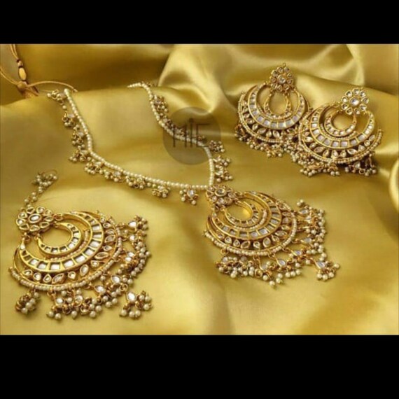 Swasti MaangTikka Earrings Set – I Jewels