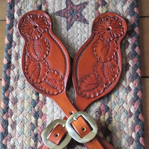 Spur straps
