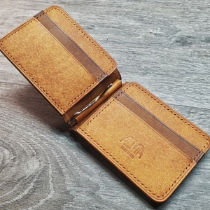 original money clip wallet original gift Pueblo leather wallet in a combination of Kotto and Olmo colors vegetable tanned leather